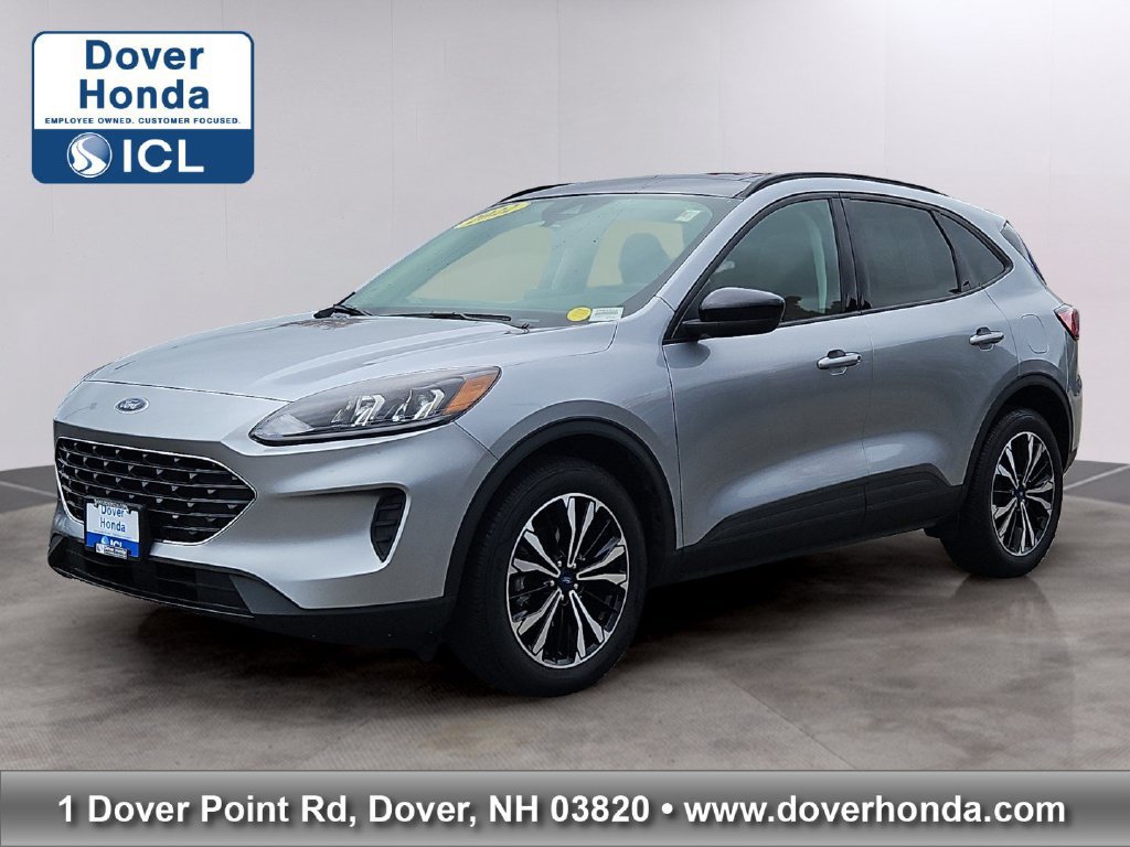 Used 2022 Ford Escape SE w/ SE Sport Appearance Package AWD/4WD image 1
