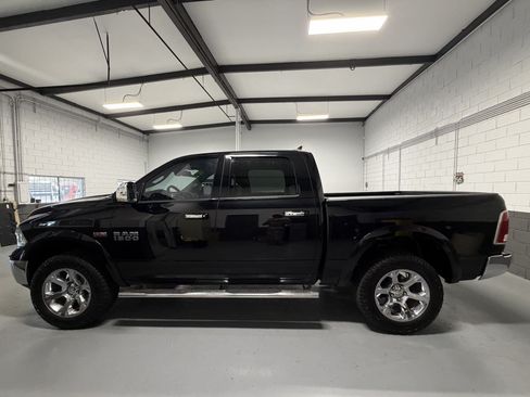 Used 2014 RAM 1500 Laramie w/ Convenience Group AWD/4WD image 9