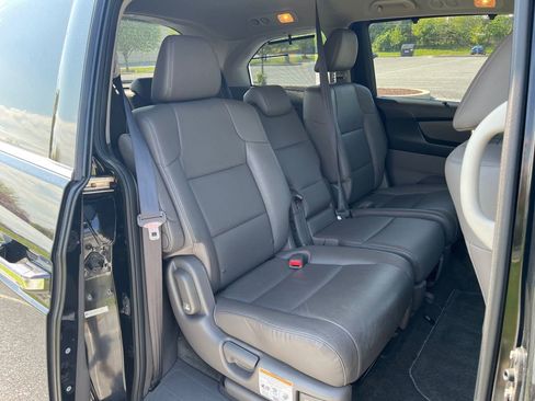 Used 2016 Honda Odyssey Touring image 29