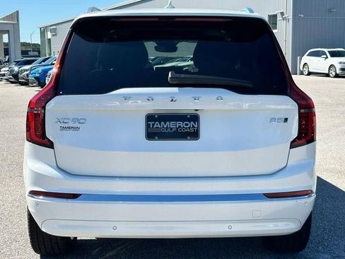 New 2026 Volvo XC90 B5 Core image 3