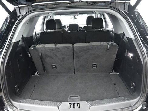 Used 2022 Ford Explorer XLT w/ Class IV Trailer Tow Package image 26