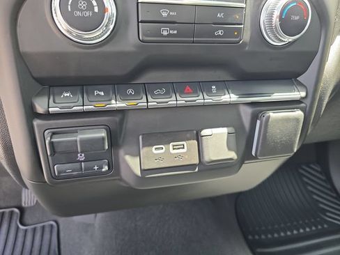 Certified 2025 GMC Sierra 1500 Pro w/ Pro Value Package AWD/4WD image 19