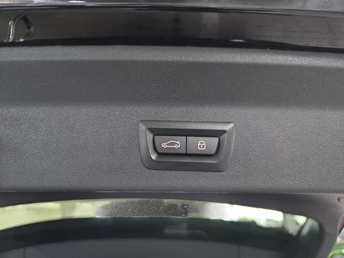 Used 2023 BMW X3 M40i AWD/4WD image 31