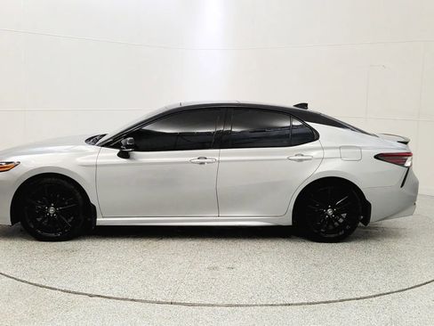 Used 2021 Toyota Camry XSE w/ Navigation Package image 4