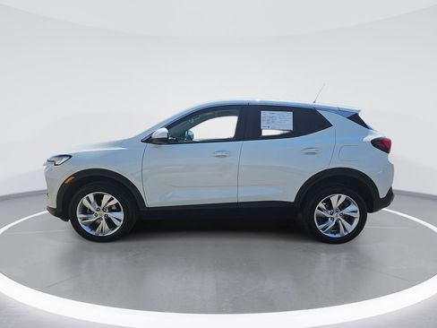 Used 2024 Buick Encore GX Preferred w/ Comfort Package AWD/4WD image 7