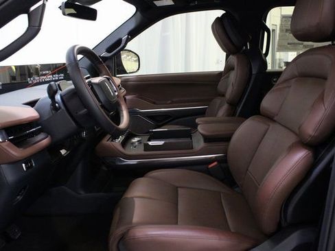 New 2026 Lincoln Navigator L Reserve image 53