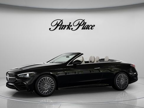 New 2026 Mercedes-Benz CLE 300 4MATIC Cabriolet image 4