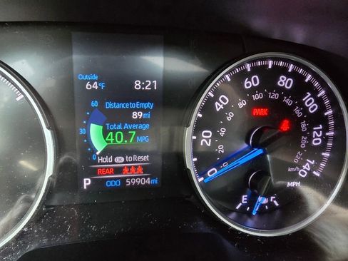 Used 2020 Toyota RAV4 XLE w/ Convenience Package AWD/4WD image 19