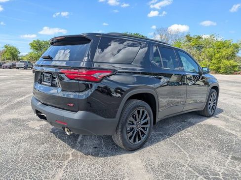 Certified 2023 Chevrolet Traverse RS image 5