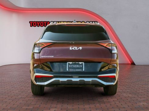 Used 2024 Kia Sportage SX FWD image 7