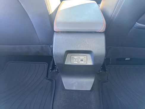 Certified 2025 Subaru Crosstrek 2.5i Limited w/ Crosstrek Mirror Package image 25