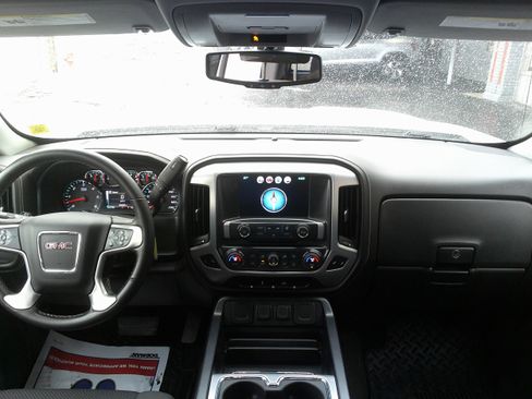 Used 2017 GMC Sierra 1500 SLE image 20