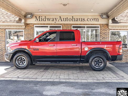 Used 2017 RAM 1500 Rebel w/ Luxury Group AWD/4WD image 4