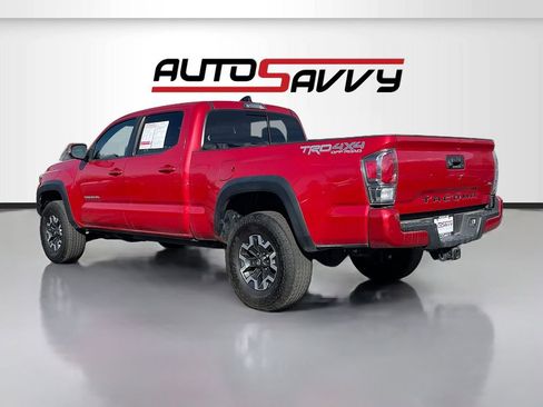 Used 2023 Toyota Tacoma TRD Off-Road w/ Advanced Technology Package AWD/4WD image 5