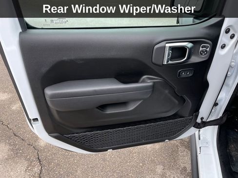 Used 2025 Jeep Wrangler Unlimited Rubicon 4xe w/ Safety Group image 20