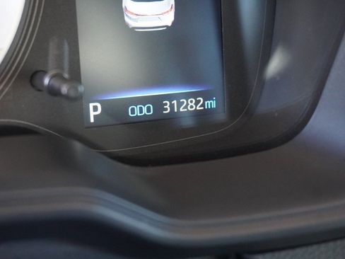 Certified 2022 Toyota Corolla SE w/ Carpet Mat Package (TMS) image 9