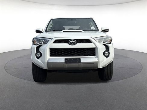 Used 2019 Toyota 4Runner TRD Off-Road Premium image 8