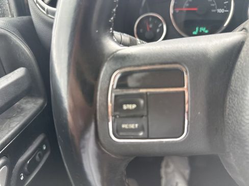 Used 2012 Jeep Wrangler Sahara AWD/4WD image 7
