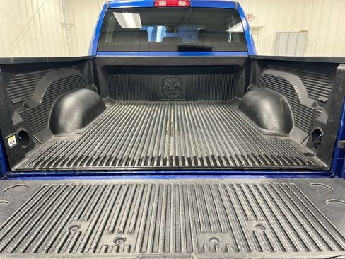 Used 2017 RAM 1500 Express w/ Express Value Package image 22