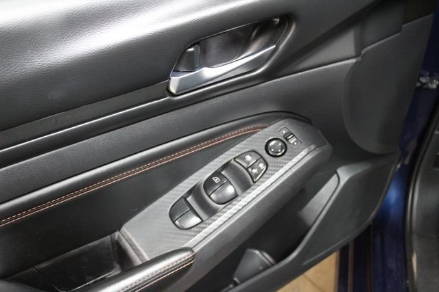 Used 2022 Nissan Altima 2.5 SR FWD image 12
