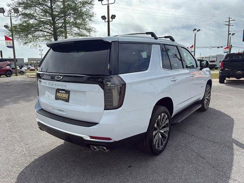 New 2026 Chevrolet Tahoe High Country w/ Sun And Tow Package AWD/4WD image 7