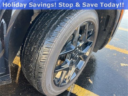 Used 2024 Chevrolet Traverse RS w/ LPO, Floor Liner Package image 68