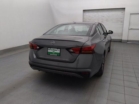 Used 2024 Nissan Altima 2.5 SV image 7