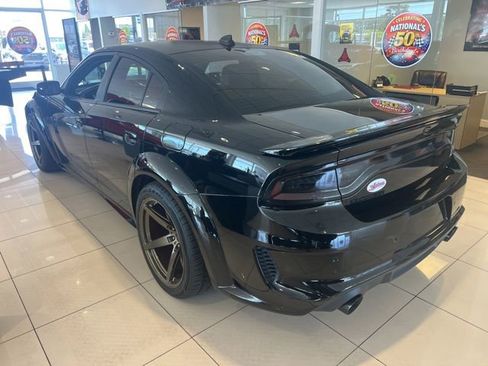 Used 2022 Dodge Charger SRT Hellcat w/ Harman/Kardon Audio Group RWD image 19