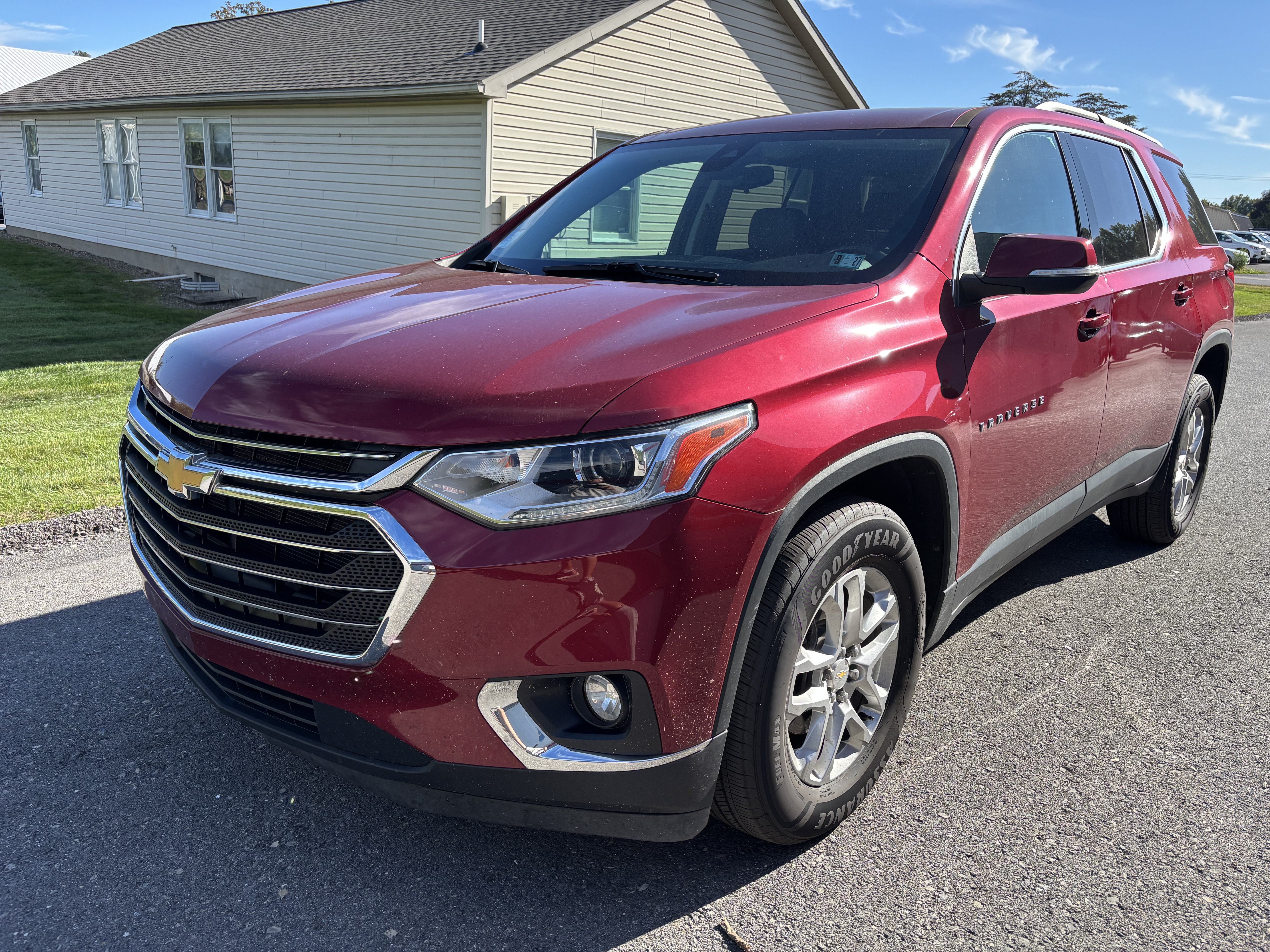 Used 2021 Chevrolet Traverse LT AWD/4WD image 7