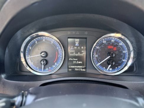 Used 2019 Toyota Corolla SE w/ Carpet Mat Package (TMS) image 12