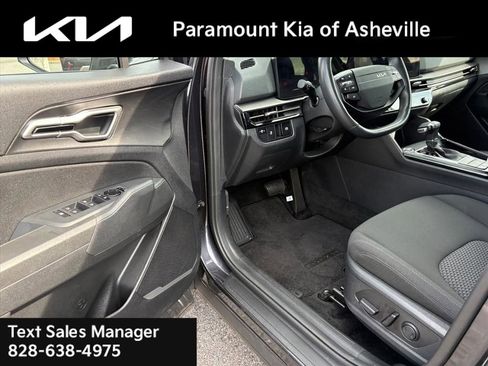 Used 2026 Kia Sportage LX image 15