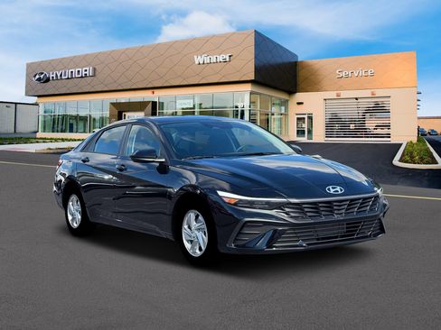 New 2026 Hyundai Elantra SE w/ Cargo Package image 11