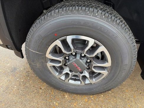 New 2026 GMC Sierra 3500 Pro image 10