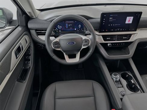 New 2026 Ford Explorer Active w/ Active Comfort Package image 23