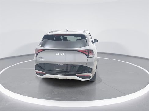 Used 2024 Kia Sportage SX image 6