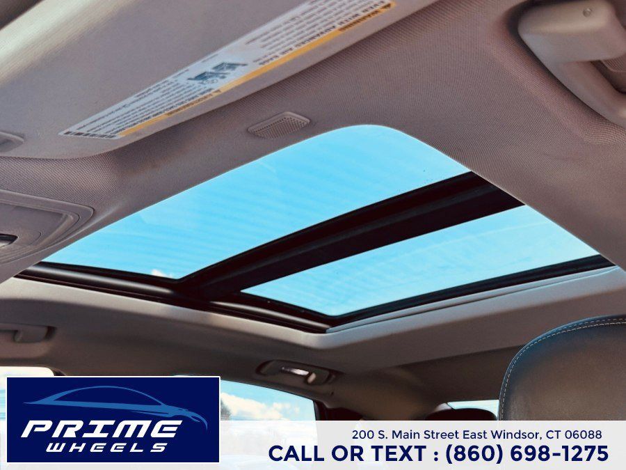 Used 2013 Cadillac XTS Premium AWD/4WD image 23