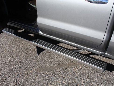 Used 2024 GMC Sierra 1500 Denali w/ Denali Reserve Package image 17