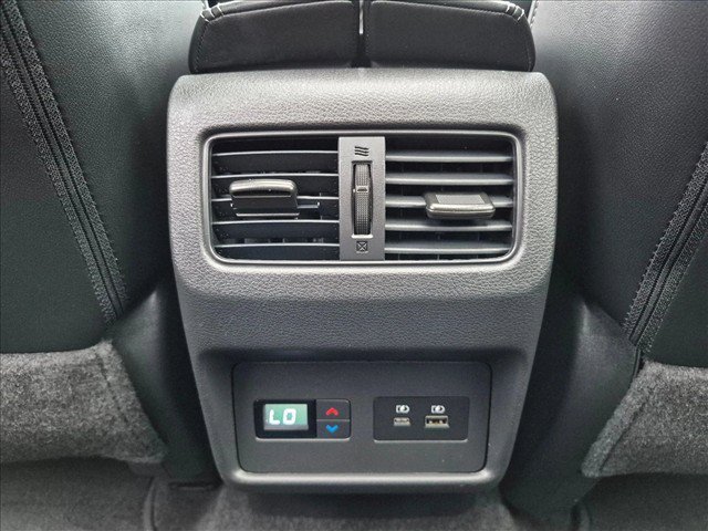 Used 2023 Nissan Rogue SL w/ SL Premium Package FWD image 26