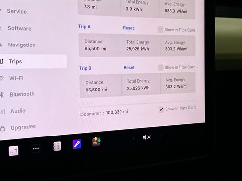 Used 2022 Tesla Model Y Long Range image 23