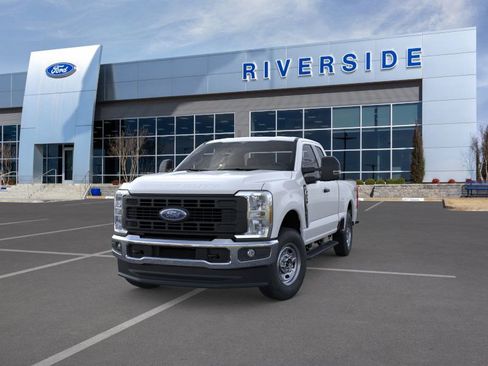 New 2026 Ford F250 XL w/ XL Driver Assist Package AWD/4WD image 2
