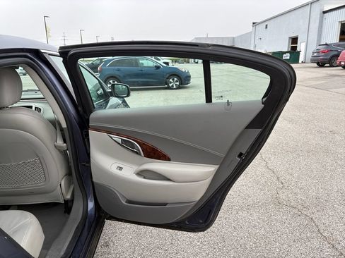 Used 2013 Buick LaCrosse Premium FWD image 36