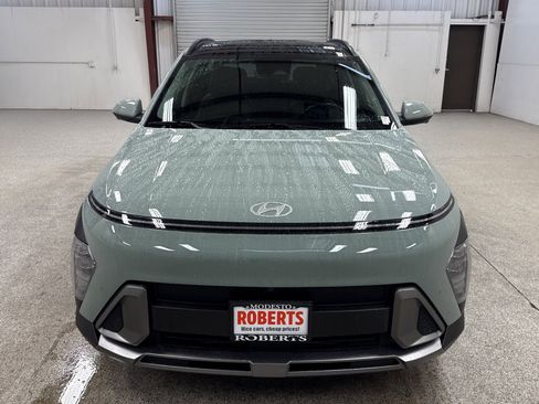Used 2024 Hyundai Kona Limited image 24