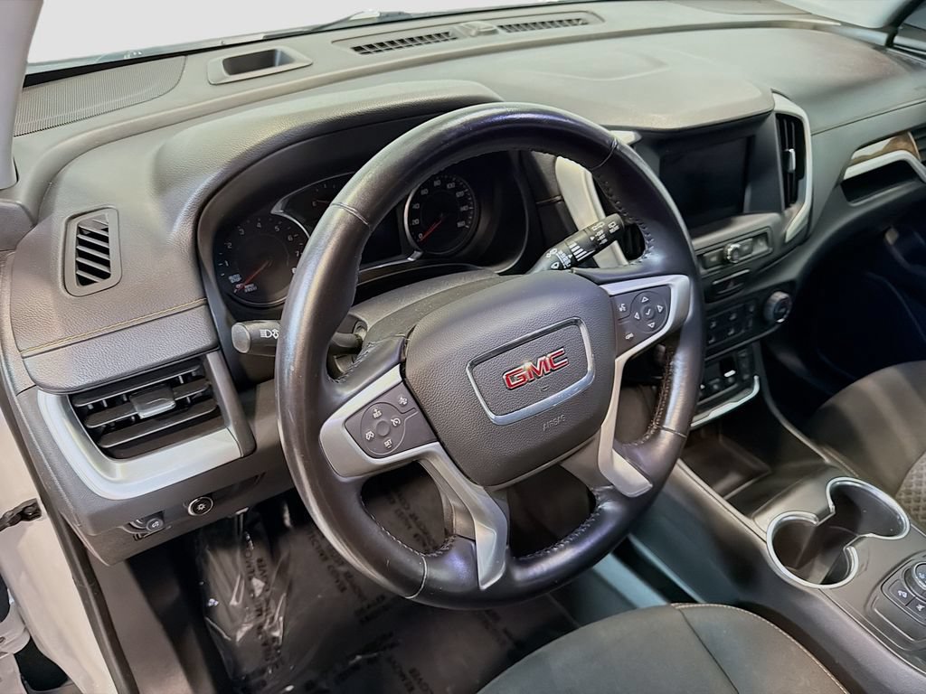 Used 2021 GMC Terrain SLE FWD image 11