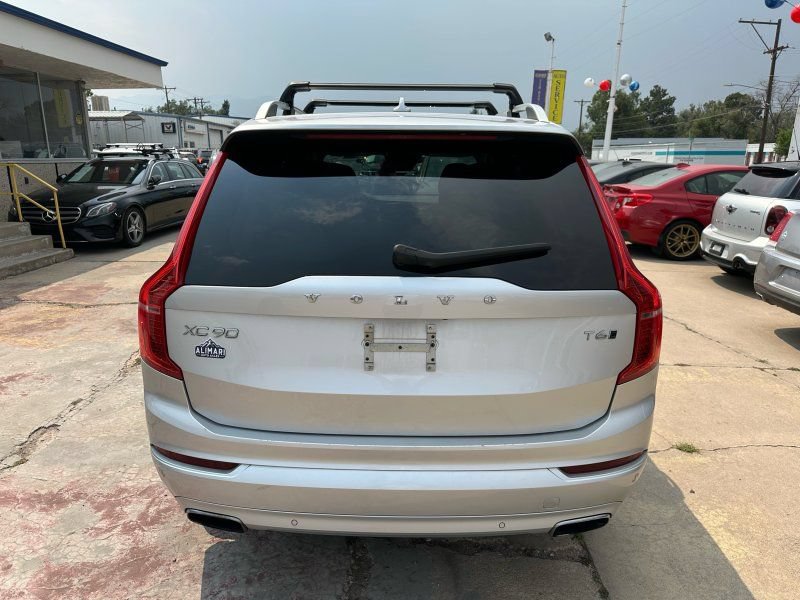 Used 2018 Volvo XC90 T6 Momentum w/ Convenience Package AWD/4WD image 6