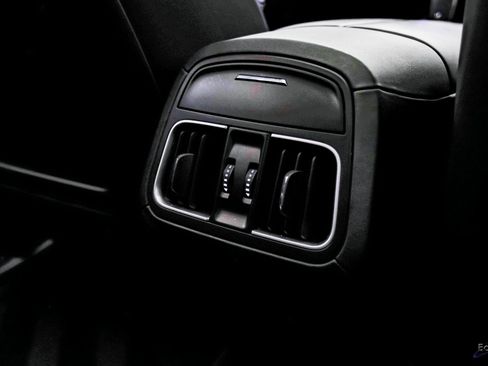 Used 2021 Maserati Levante S GranSport image 79