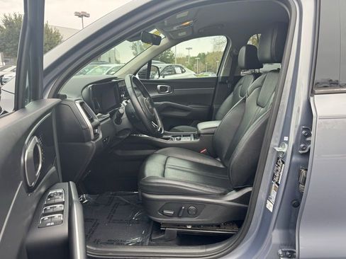 Used 2022 Kia Sorento S image 24