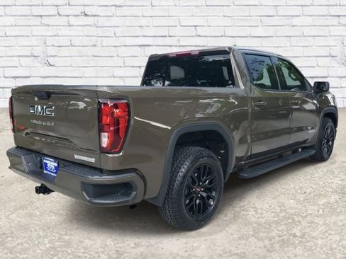 Used 2024 GMC Sierra 1500 Elevation w/ LPO, Elevation Black Package RWD image 4