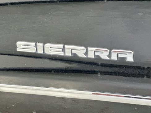 Used 2017 GMC Sierra 1500 SLT w/ SLT Premium Package AWD/4WD image 26