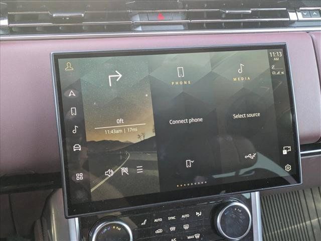 Used 2023 Land Rover Range Rover SE AWD/4WD image 10