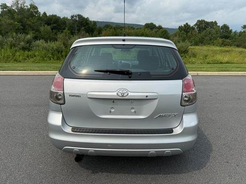 Used 2007 Toyota Matrix w/ PWR Pkg FWD image 7